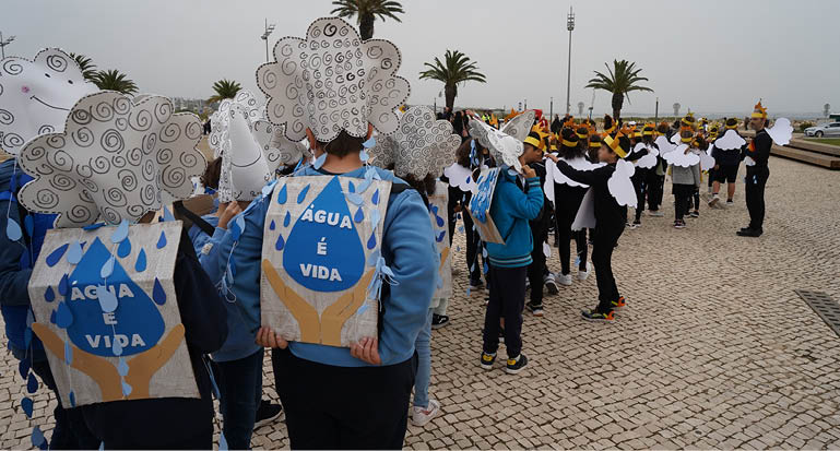 comemora o do dia mundial da  gua